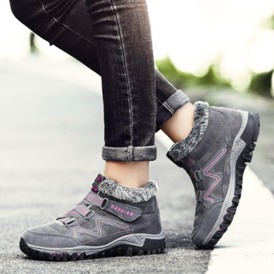 WARM AND COMFORTABLE ANTI-SLIP BOOTS FOR WOMEN My American Store